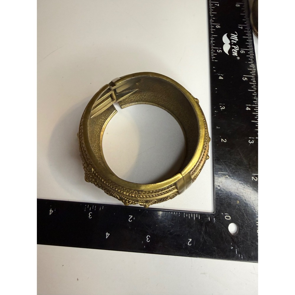 Ornate Brass Tone Floral Repousse Hinged Cuff Bracelet Statement Boho Wide - Picture 4 of 4